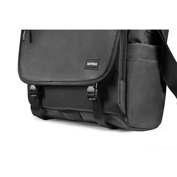 TÚI ĐEO VAI TOMTOC CROSS BODY MESSENGER MULTI-FUNCTION WATERPROOF FOR ULTRABOOK 13″14″ A47-C01D 22 TÚI ĐEO VAI TOMTOC CROSS BODY MESSENGER MULTI-FUNCTION WATERPROOF FOR ULTRABOOK 13″14″ A47-C01D